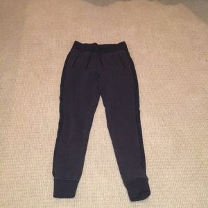Lululemon Black joggers sweatpants